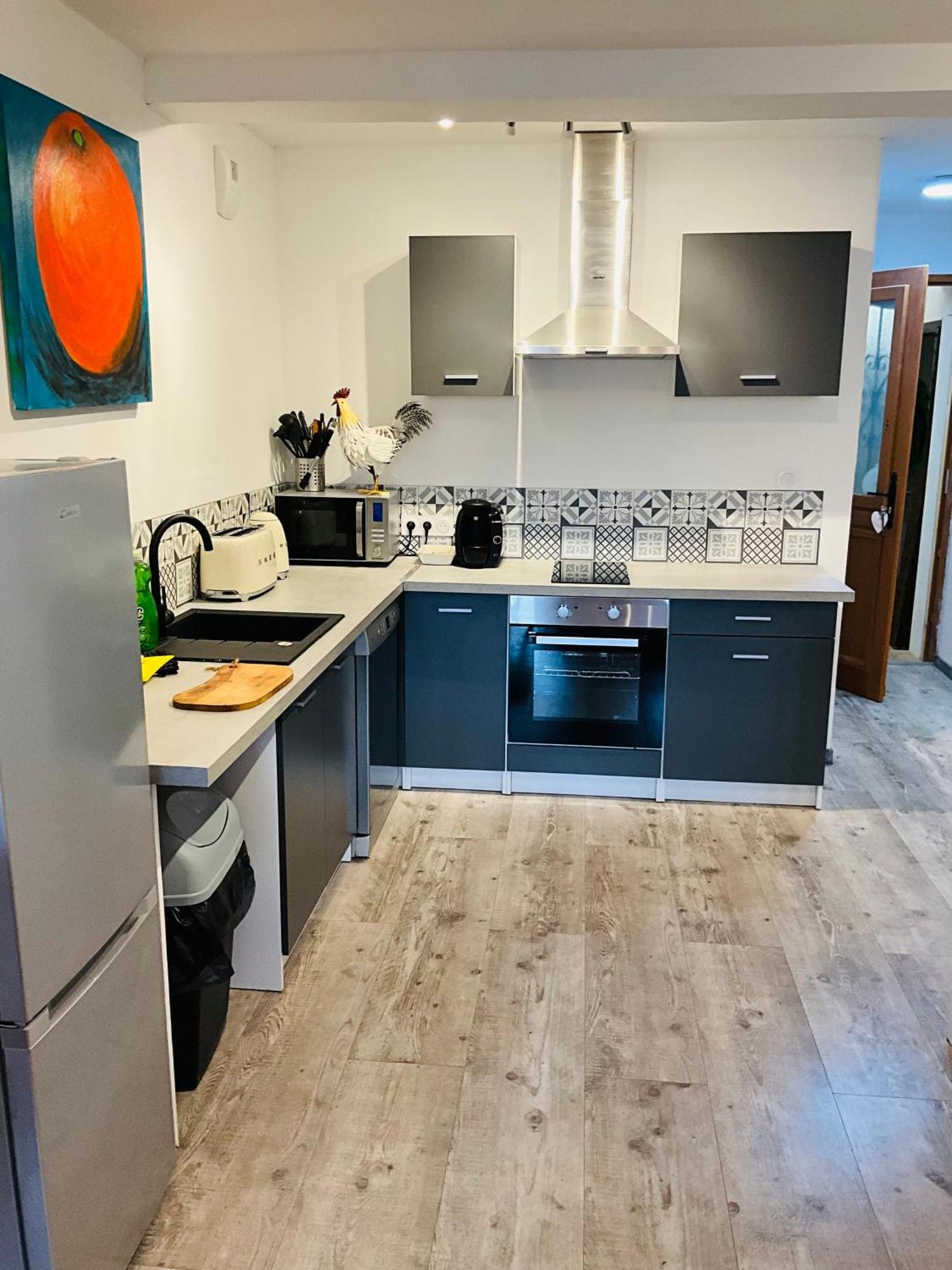 Apartment Labyrinthe Sur La Place D, Hotes , Calme ,netflix Mirepoix (Ariege)