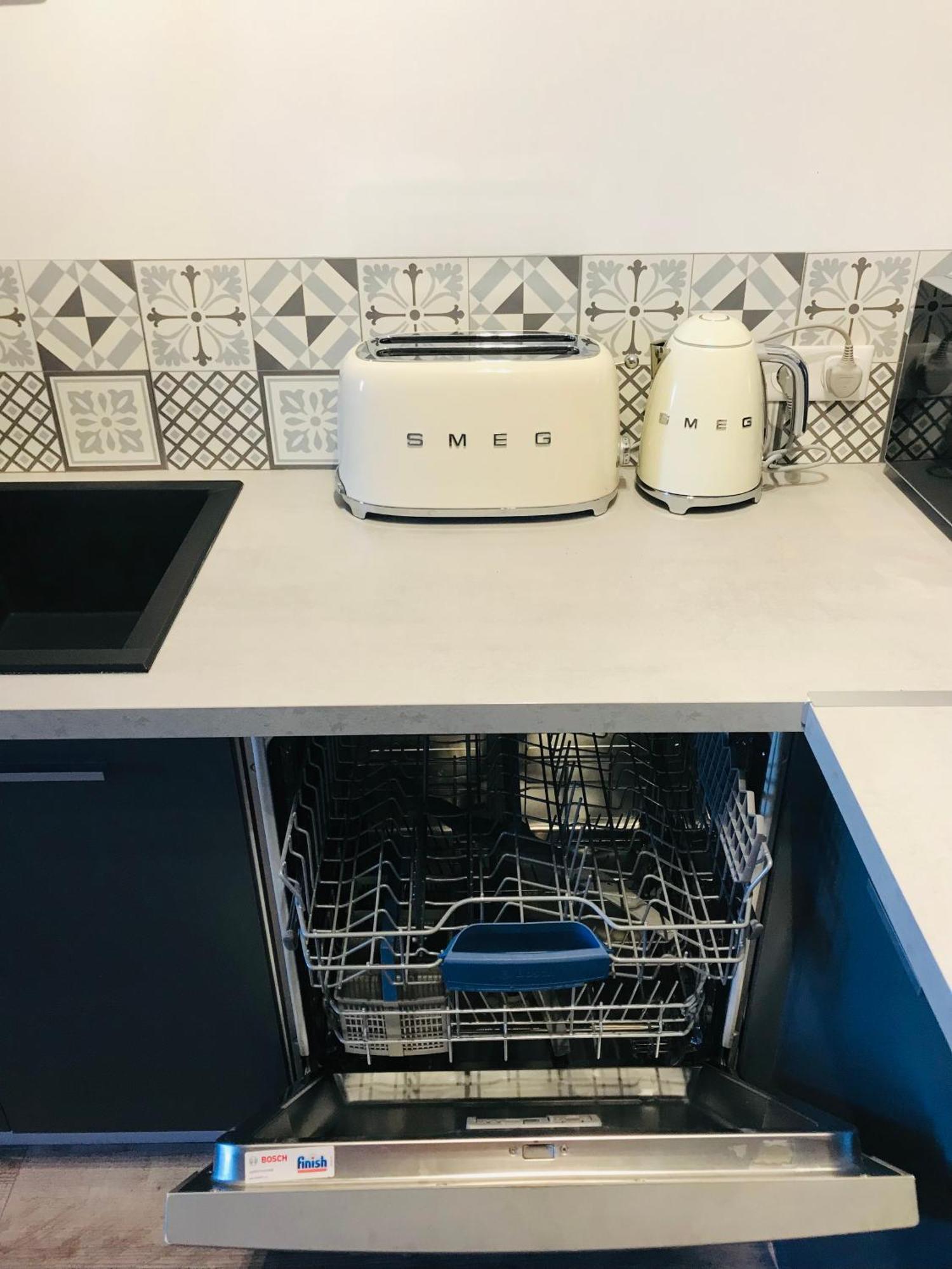 Apartment Labyrinthe Sur La Place D, Hotes , Calme ,netflix Mirepoix (Ariege)