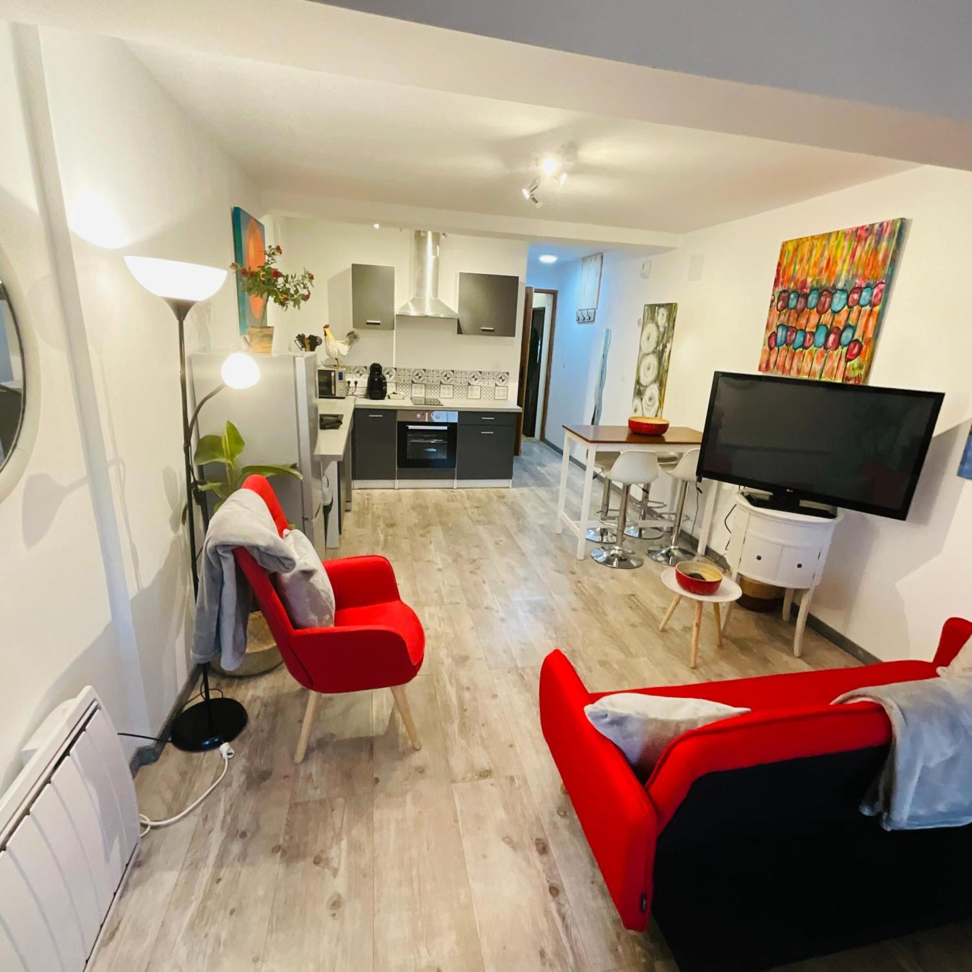 Appartamento Labyrinthe Sur La Place D, Hotes , Calme ,netflix *