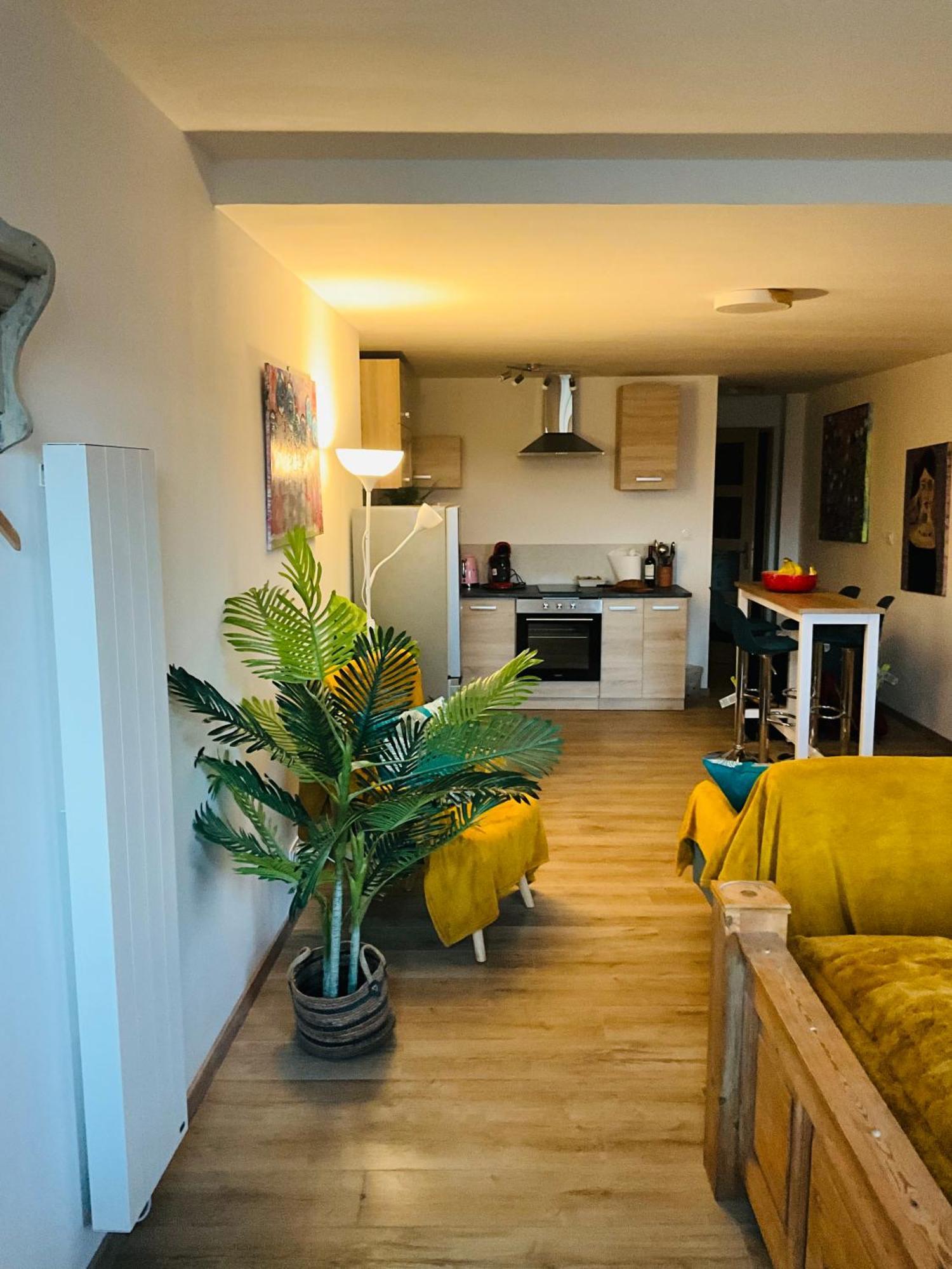 Appartamento Labyrinthe Sur La Place D, Hotes , Calme ,netflix